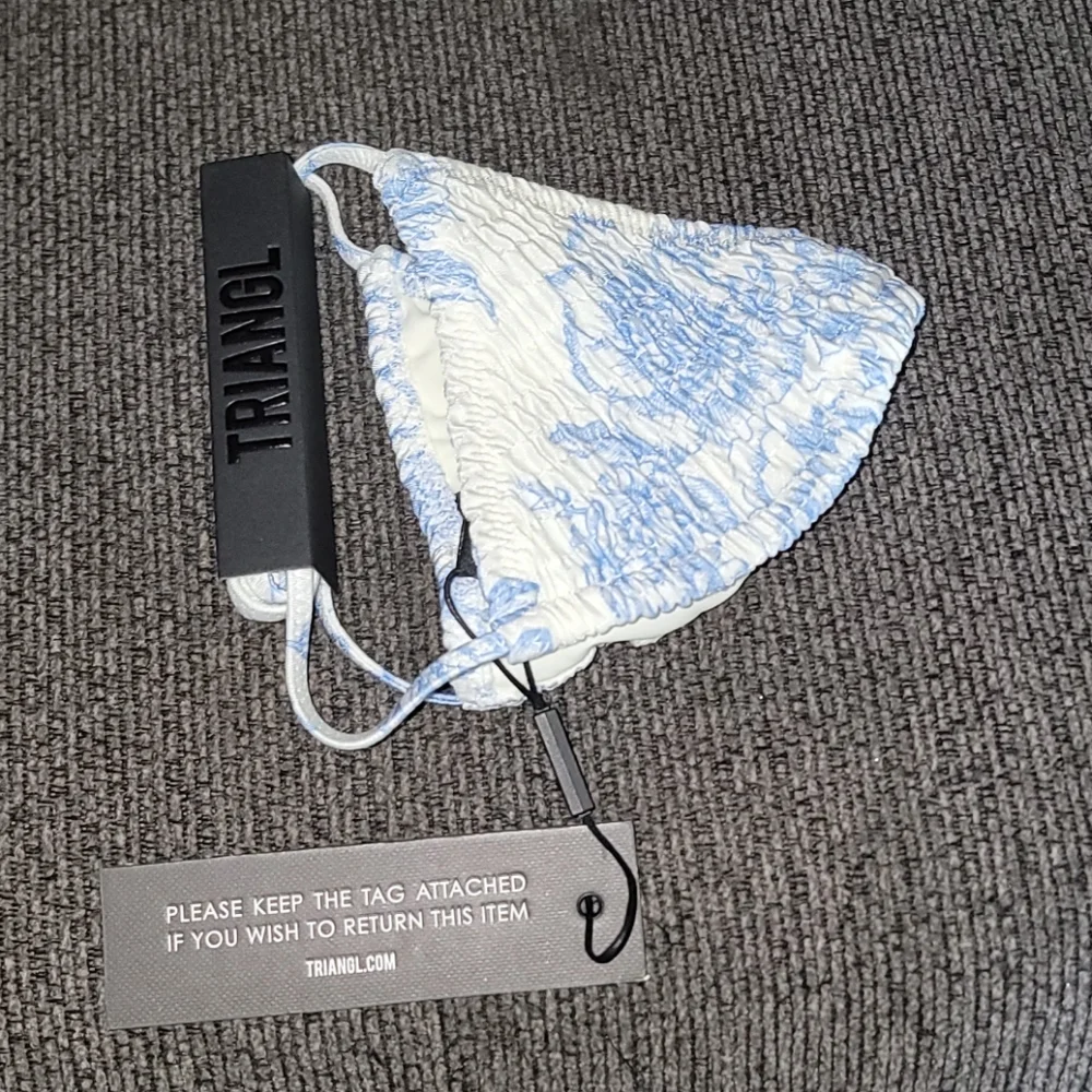 triangl swimwear White & Light Blue Textured Triangle Bikini Top